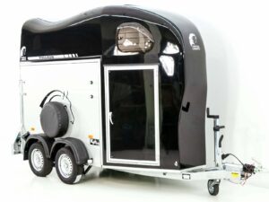 Cheval Liberte Pferdeanhänger GOLD One 1,5er | Pullmann-Fahrwerk | Sattelkammer | schwarz-Neu