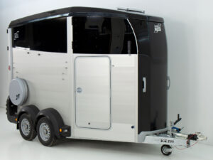 Ifor Williams Pferdeanhänger HBX 506 | Sattelkammer | Neues Modell | Schwarz-Neu